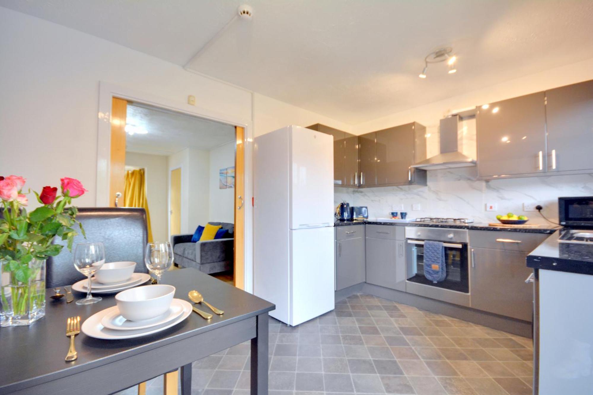 Manchester Townhouse By Bevolve - 4 Bedrooms - Free Parking Buitenkant foto